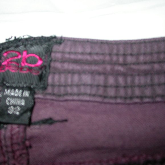 Maroon Jeans/Leggings - Picture 9 of 9
